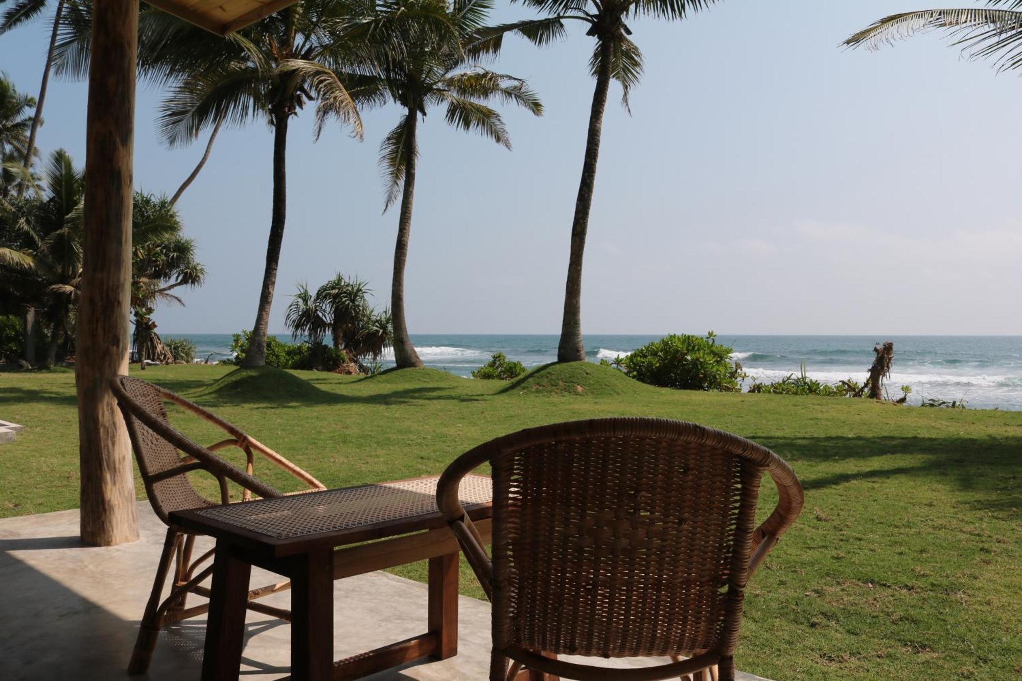 Swell Shacks Hotell Matara Exteriör bild